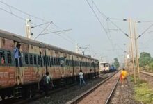 कोटमी सोनार और जयरामनगर स्टेशन के बीच एक ही ट्रेक पर फिर आई तीन ट्रेने