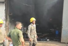 रायपुर में फैक्ट्री और इलेक्ट्रिक वाहन में आग लगने से हड़कंप