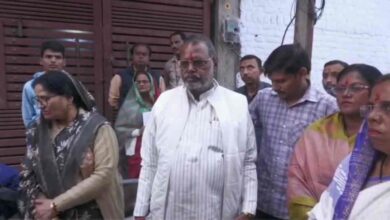 ग्वालियर: नशे में युवक ने मंत्री के काफिले पर पत्थर फेंके