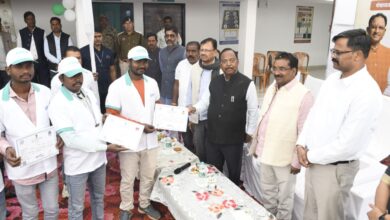 स्वरोजगार से जोडऩे की विशेष पहल, मंत्री नेताम ने किया प्रशिक्षण केंद्र का शुभारंभ स्वरोजगार से जोडऩे की विशेष पहल, मंत्री नेताम ने किया प्रशिक्षण केंद्र का शुभारंभ