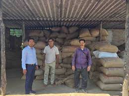 भैरमगढ़ में दो ठिकानों पर 350 बोरी अवैध धान जप्त भैरमगढ़ में दो ठिकानों पर 350 बोरी अवैध धान जप्त