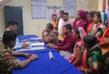 बिहान समूह की अध्यक्ष सात लाख लेकर फरार, महिलाओं ने थाने में की शिकायत