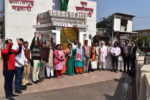 छत्तीसगढ़ी राजभाषा दिसव पर राजधानी में रैली और संगोष्ठी का आयोजन