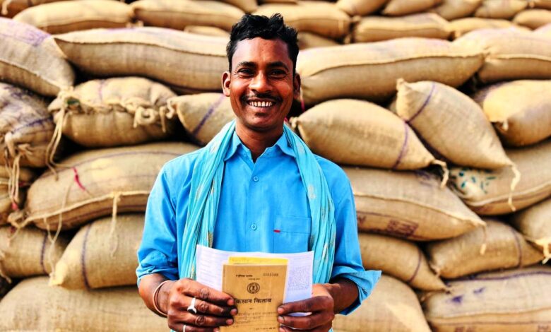 खेम पटेल ने बेचा 86 क्विंटल धान, बोले- मिले पैसों से चुकाएंगे मकान बनाने का कर्ज