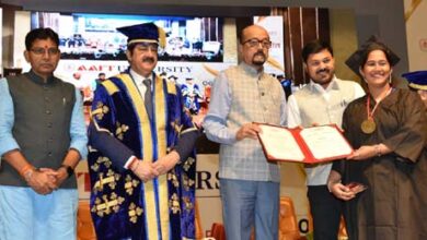 छत्तीसगढ़ में हर क्षेत्र में है आगे बढऩे की संभावनाएं – डेका छत्तीसगढ़ में हर क्षेत्र में है आगे बढऩे की संभावनाएं – डेका