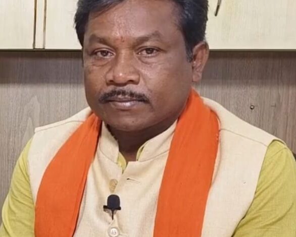 जगदलपुर-रावघाट रेललाइन का सीमांकन हुआ शुरू, 2029-30 तक तैयार हो जाएगा – कश्यप जगदलपुर-रावघाट रेललाइन का सीमांकन हुआ शुरू, 2029-30 तक तैयार हो जाएगा – कश्यप