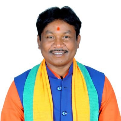 कांग्रेस ने हमेशा आदिवासियों के अधिकारों और विकास की अनदेखी की : कश्यप कांग्रेस ने हमेशा आदिवासियों के अधिकारों और विकास की अनदेखी की : कश्यप