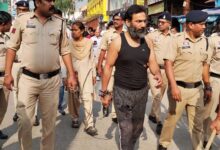 भाठागांव में पुलिस ने निकाला हिस्ट्रीशीटर वीरेंद्र तोमर का जुलूस