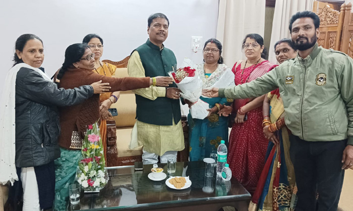 पुरानी पेंशन को लेकर वन मंत्री से मिला प्रदेश शिक्षक कल्याण संघ, मंत्री ने कहा अन्याय नहीं होने देंगे पुरानी पेंशन को लेकर वन मंत्री से मिला प्रदेश शिक्षक कल्याण संघ, मंत्री ने कहा अन्याय नहीं होने देंगे