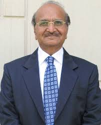 निरमा ग्रुप के चेयरमैन डॉ. कारसनभाई के. पटेल ने मुख्यमंत्री साय से अहमदाबाद में की मुलाकात निरमा ग्रुप के चेयरमैन डॉ. कारसनभाई के. पटेल ने मुख्यमंत्री साय से अहमदाबाद में की मुलाकात