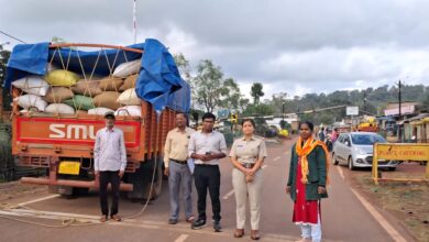 अवैध धान तस्करी पर प्रशासन की सख्त कार्रवाई अवैध धान तस्करी पर प्रशासन की सख्त कार्रवाई