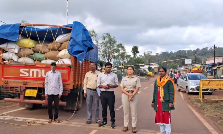 अवैध धान तस्करी पर प्रशासन की सख्त कार्रवाई अवैध धान तस्करी पर प्रशासन की सख्त कार्रवाई