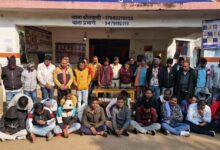 9 लाख से अधिक नगद, 43 नग मोबाइल के साथ 39 जुआरी गिरफ्तार