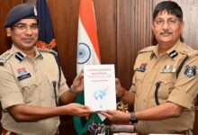 IPS संतोष सिंह के संयुक्त राष्ट्र के शांति प्रयास विषय पर लिखित किताब का दिल्ली के प्रतिष्ठित मानक पब्लिकेशन का हुआ प्रकाशन IPS संतोष सिंह के संयुक्त राष्ट्र के शांति प्रयास विषय पर लिखित किताब का दिल्ली के प्रतिष्ठित मानक पब्लिकेशन का हुआ प्रकाशन