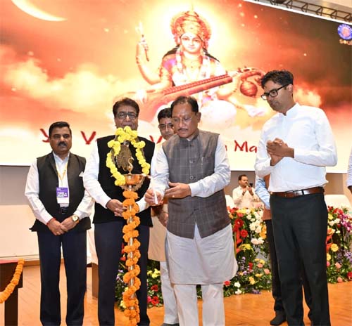 छत्तीसगढ़ बनेगा मध्य भारत का टेक्नोलॉजी और नवाचार हब : मुख्यमंत्री साय छत्तीसगढ़ बनेगा मध्य भारत का टेक्नोलॉजी और नवाचार हब : मुख्यमंत्री साय