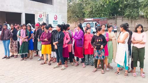 रायपुर की मशरूम यूनिट से अमानवीय स्थितियों में काम कर रहे 120 बाल मजदूरों को कराया मुक्त रायपुर की मशरूम यूनिट से अमानवीय स्थितियों में काम कर रहे 120 बाल मजदूरों को कराया मुक्त