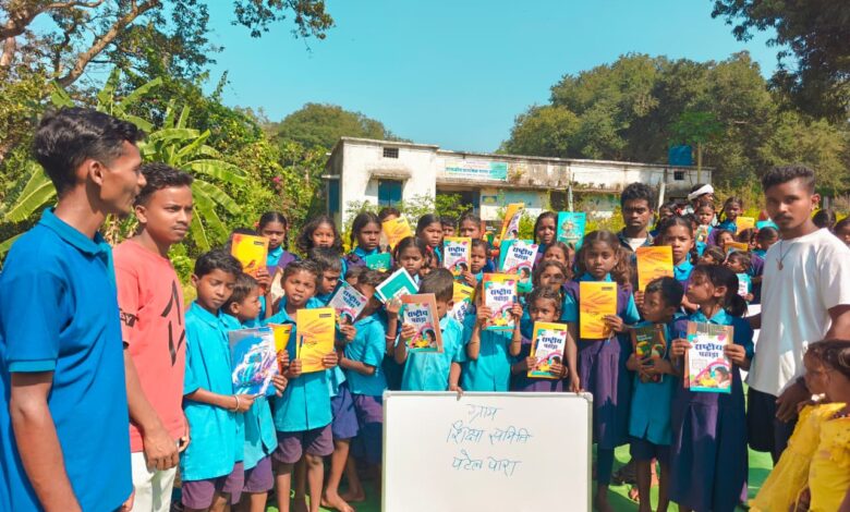 कोलावाड़ा गांव में शिक्षा की अनोखी क्रांति-ग्रामीणों ने खुद संभाली कमान