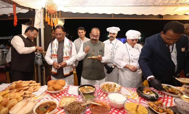 छत्तीसगढिय़ा स्वाद से महक उठा केवडिय़ा, एकता नगर में छत्तीसगढ़ के पर्यटन एवं संस्कृति की गूंज