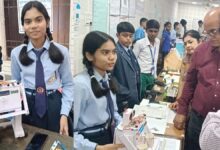 सृष्टि यदु ने बनाया मल्टीपर्पज एआई रोबोट