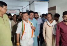 रेल हादसे में जिम्मेदारों पर कार्रवाई और मुआवजे की मांग: दीपक बैज