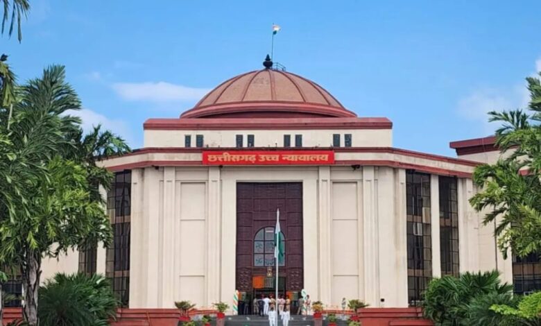 हाईकोर्ट ने प्राचार्य पदोन्नति नियमों को किया वैध हाईकोर्ट ने प्राचार्य पदोन्नति नियमों को किया वैध