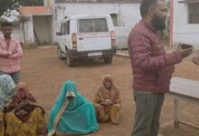 सागर के आदिवासी मजदूर कर्नाटक में बंधक वीडियो से मांगी मदद