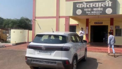 पुलिस ने क्रेटा से 3 करोड़ नकद बरामद