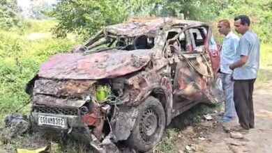 राजिम में डॉक्टर की कार तालाब में गिरने से मौत राजिम में डॉक्टर की कार तालाब में गिरने से मौत