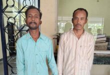 करंट वायर हादसे में राहगीर की मौत, आरोपियों पर कार्रवाई करंट वायर हादसे में राहगीर की मौत, आरोपियों पर कार्रवाई