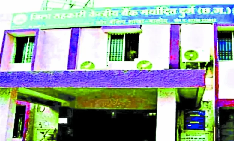 पेट्रोल पंप से 100 मीटर दूर ग्राम पंचायत घोटिया में फल फूल रहा अवैध शराब का कारोबार पेट्रोल पंप से 100 मीटर दूर ग्राम पंचायत घोटिया में फल फूल रहा अवैध शराब का कारोबार