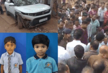 ब्रेजा ने बाइक को मारी जोरदार टक्कर, दो मासूमों की मौत