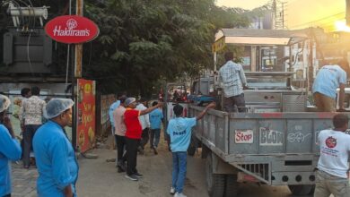 शास्त्री बाजार मुख्य मार्ग से 20 ठेले हटाए,सड़क पर रखे सामानों को निगम ने किया जप्त