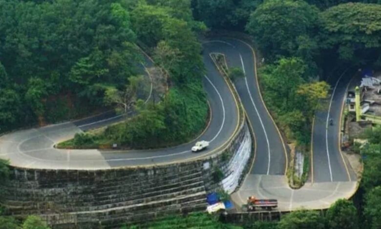 केशकाल घाट फोरलेन सड़क: अधूरी परियोजना से रोज़ाना 20 हजार लोग प्रभावित केशकाल घाट फोरलेन सड़क: अधूरी परियोजना से रोज़ाना 20 हजार लोग प्रभावित