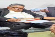 छात्र विरोध और विवाद के बीच प्रो. त्रिपाठी ने पद छोड़ा