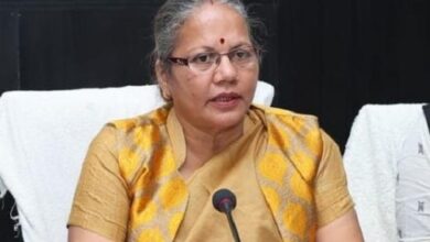 महिला आयोग की चार सदस्यों ने अध्यक्ष के खिलाफ शिकायत दर्ज की