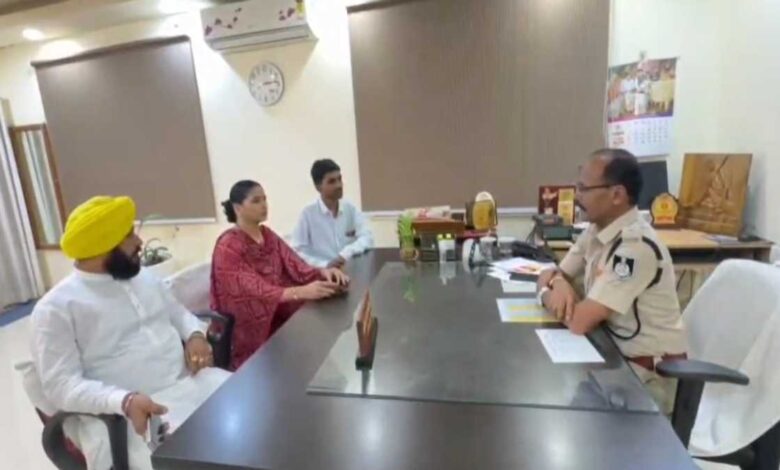 खंडवा में मदरसे के इमाम के कमरे से 19 लाख नकली नोट बरामद