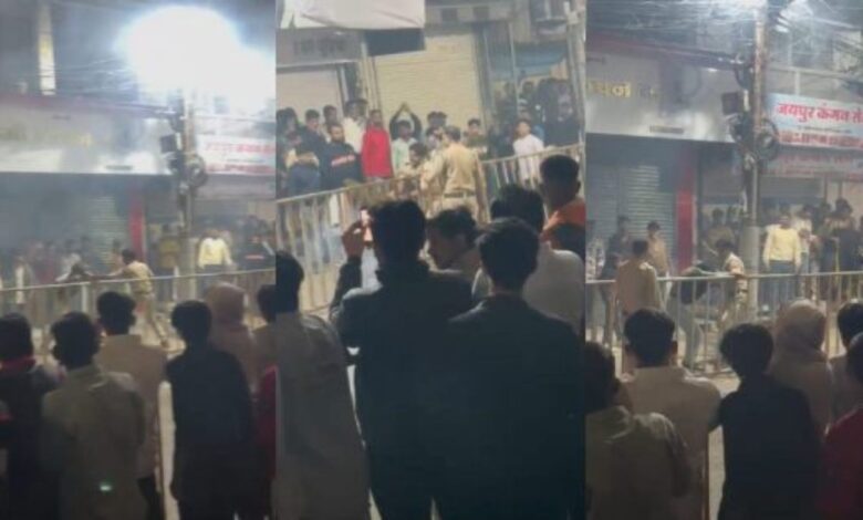 उज्जैन में हरिहर मिलन के दौरान श्रद्धालु पर पटाखा हमला