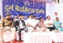 अत्याधुनिक इंडोर बैडमिंटन कोर्ट का किया शिक्षा मंत्री यादव ने लोकार्पण