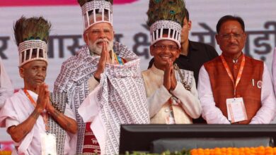 पीएम मोदी से रामनामी समाज के प्रतिनिधियों से की आत्मीय भेंट