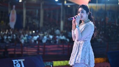 संगीत की सुरमयी शाम में झूम उठा राज्योत्सव मैदान संगीत की सुरमयी शाम में झूम उठा राज्योत्सव मैदान