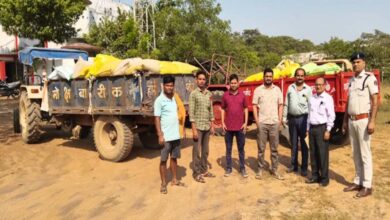 अवैध धान परिवहन पर प्रशासन की सख्त कार्रवाई अवैध धान परिवहन पर प्रशासन की सख्त कार्रवाई