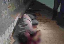 पत्थर से कुचलकर युवक की हत्या, जांच जारी