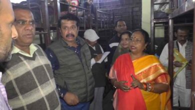 मेयर ने सर्दियों के लिए रैन बसेरे का आकस्मिक निरीक्षण किया मेयर ने सर्दियों के लिए रैन बसेरे का आकस्मिक निरीक्षण किया