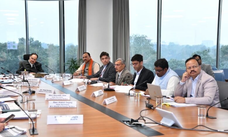 केंद्रीय स्वास्थ्य मंत्री नड्डा ने की प्रदेश की स्वास्थ्य स्थिति की उच्च स्तरीय समीक्षा