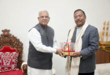 मंत्री नेताम ने मध्यप्रदेश के राज्यपाल से की सौजन्य मुलाकात मंत्री नेताम ने मध्यप्रदेश के राज्यपाल से की सौजन्य मुलाकात