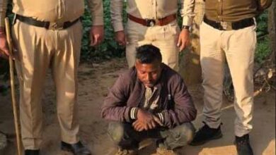 शिक्षक निकला ड्रग सप्लायर! 93 नग नशीले इंजेक्शन के साथ गिरफ्तार शिक्षक निकला ड्रग सप्लायर! 93 नग नशीले इंजेक्शन के साथ गिरफ्तार