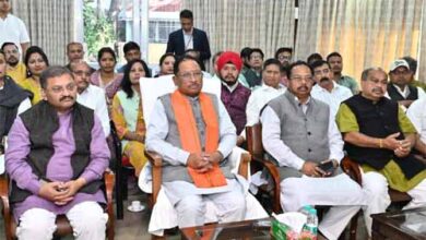 मुख्यमंत्री साय ने जनप्रतिनिधियों संग मन की बात कार्यक्रम की 129वीं कड़ी का श्रवण