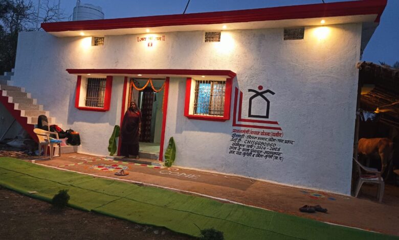 प्रधानमंत्री आवास योजना से मिला सुरक्षित आशियाना