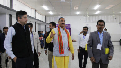 स्वास्थ्य मंत्री ने किया जिला चिकित्सालय जांजगीर-चांपा का औचक निरीक्षण स्वास्थ्य मंत्री ने किया जिला चिकित्सालय जांजगीर-चांपा का औचक निरीक्षण