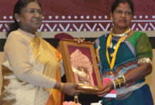 हीराबाई झरेका बघेल राष्ट्रीय हस्तशिल्प पुरस्कार से सम्मानित